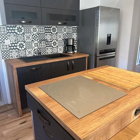10 Personnes Apartment *